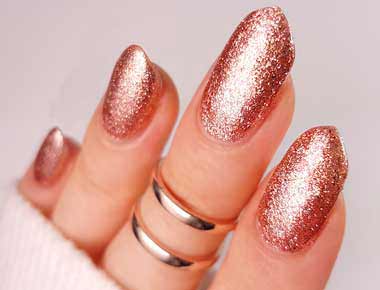 Glitter Gel nail polish | susansay